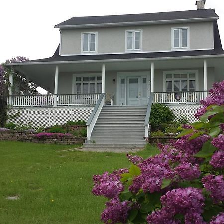 Auberge Gite Maison Des Lilas 라말베 외부 사진