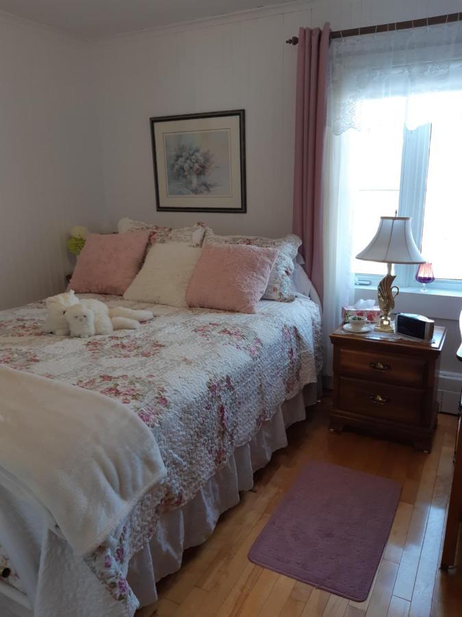 Auberge Gite Maison Des Lilas 라말베 외부 사진